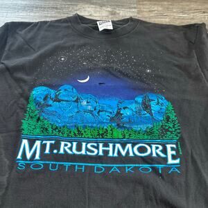 Vintage Mount Rushmore South Dakota Black Graphic T-shirt‎ 90s Tultex USA MADE
